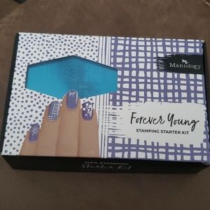 Nail stamping kit